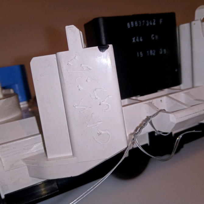 Commande de chauffage occasion RENAULT TWINGO II Phase 1 06-2007->11-2011 1.2i 16v 75ch 7701067953 3