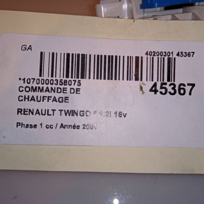 Commande de chauffage occasion RENAULT TWINGO II Phase 1 06-2007->11-2011 1.2i 16v 75ch 7701067953 4