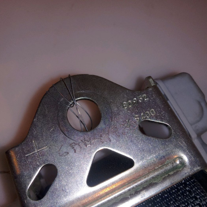 Ceinture arrière droite occasion PEUGEOT 108 Phase 1 06-2014->... 1.0 VVTI 68ch B0008722XX 3