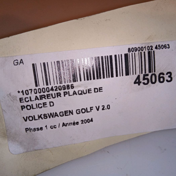 Eclaireur plaque de police d occasion VOLKSWAGEN GOLF V Phase 1 11-2003->10-2008 2.0 TDI 140ch 5
