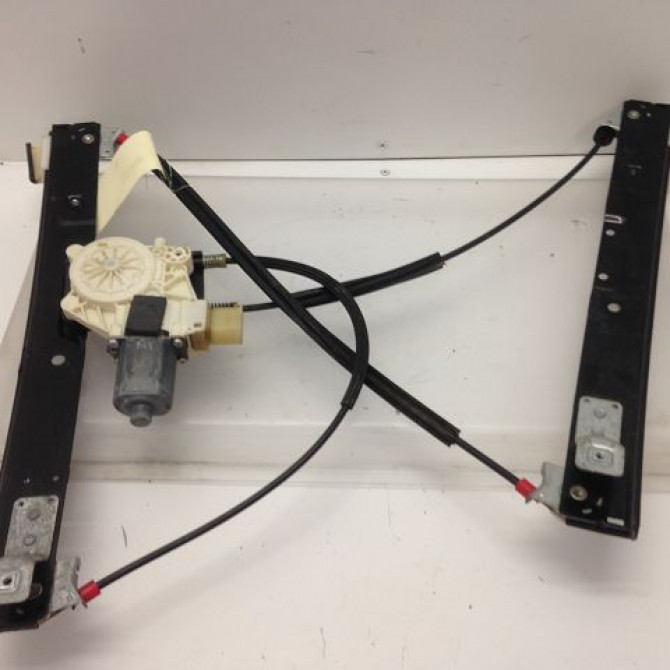 Mecanisme + moteur lève-glace avant droit occasion FORD MONDEO III Phase 1 06-2007->09-2010 1.8 TDCI 125ch 1881203 1