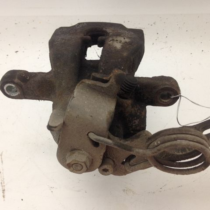 Etrier de frein arrière gauche occasion FORD MONDEO III Phase 1 06-2007->09-2010 1.8 TDCI 125ch 1738988 2