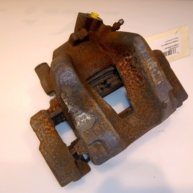 Etrier de frein avant gauche occasion CITROEN C4 PICASSO II Phase 2 09-2016->... 1.6 BLUEHDI 120ch 1609897280 1