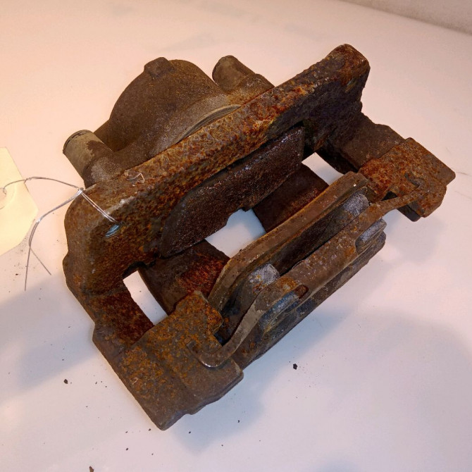 Etrier de frein avant gauche occasion CITROEN C4 PICASSO II Phase 2 09-2016->... 1.6 BLUEHDI 120ch 1609897280 2