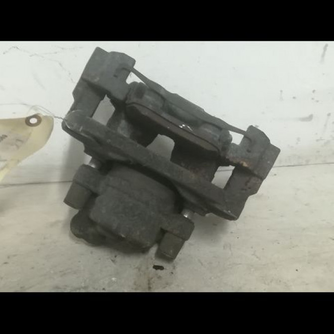 Etrier de frein avant droit occasion CITROEN C4 GRAND PICASSO II Phase 1 04-2013->... 1609897380 2