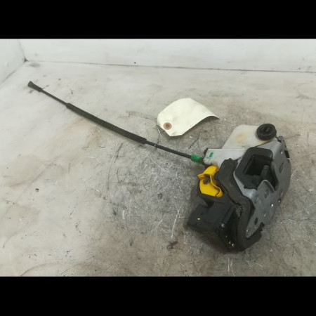 Serrure porte arg occasion OPEL ASTRA IV Phase 1 01-2010->06-2012 13579557