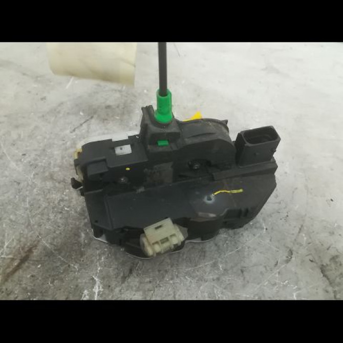 Serrure porte arg occasion OPEL ASTRA IV Phase 1 01-2010->06-2012 13579557 3