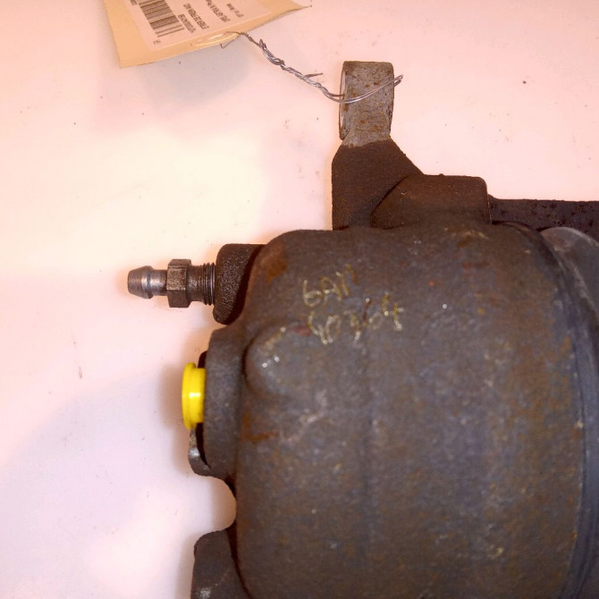 Etrier de frein avant droit occasion OPEL ASTRA IV Phase 1 01-2010->06-2012 13273621 3