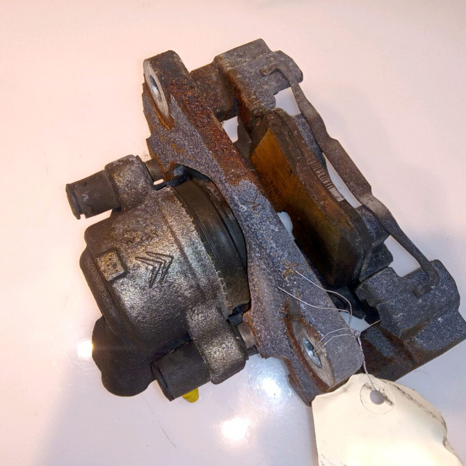 Etrier de frein avant gauche occasion CITROEN C4 GRAND PICASSO II Phase 1 04-2013->... 1.6 e-HDi 115ch 1609897280 2