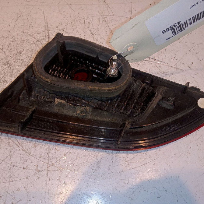 Feu arrière interieur gauche occasion RENAULT SCENIC III Phase 1 04-2009->11-2011 1.5 DCI 110ch 265550018R 2