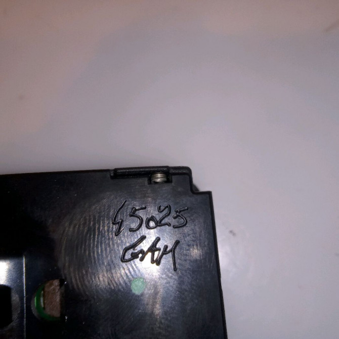 Interrupteur commande de phares occasion OPEL ASTRA IV 13268707 4