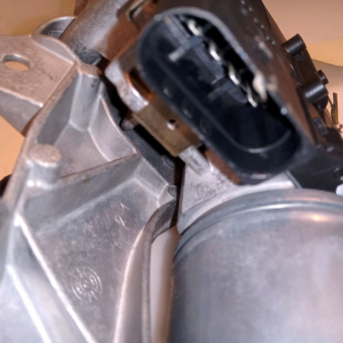 Moteur essuie-glace avant occasion OPEL ASTRA IV 13262434 4