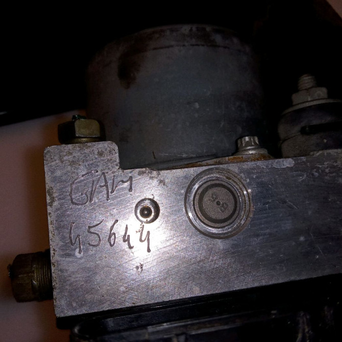 Unité hydraulique ABS occasion RENAULT CLIO II Phase 2 06-2001->07-2006 1.5 DCI 65ch 3