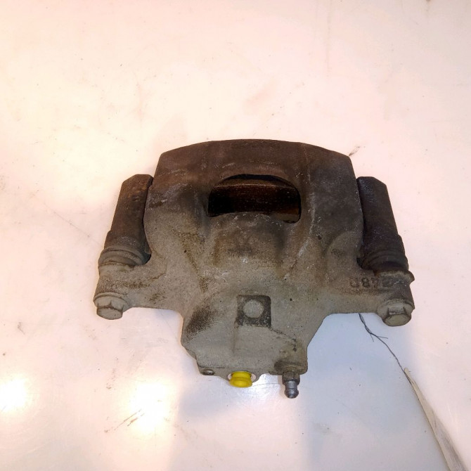 Etrier de frein avant gauche occasion PEUGEOT 108 Phase 1 06-2014->... 1.0 VVTI 68ch 4401G8 1