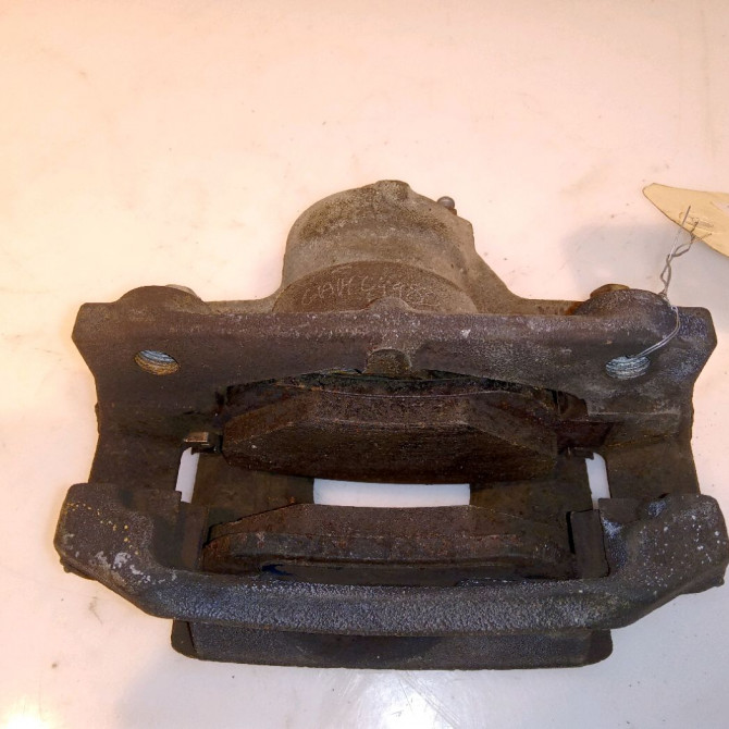 Etrier de frein avant gauche occasion PEUGEOT 108 Phase 1 06-2014->... 1.0 VVTI 68ch 4401G8 2