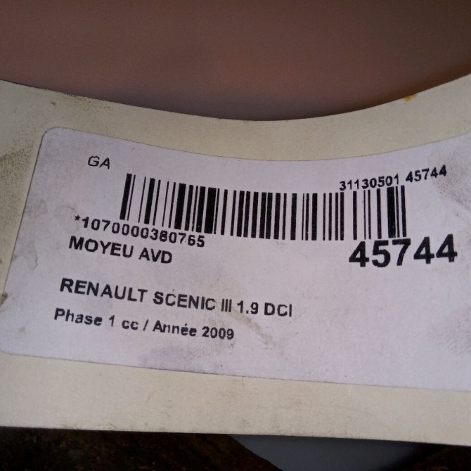 Moyeu avd occasion RENAULT SCENIC III Phase 1 04-2009->11-2011 1.9 DCI 130ch 402027369R 4