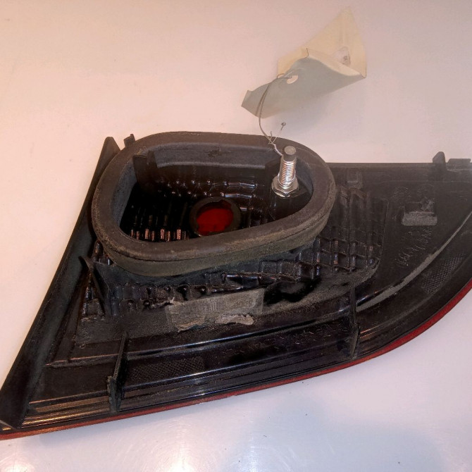 Feu arrière interieur gauche occasion RENAULT SCENIC III Phase 1 04-2009->11-2011 1.9 DCI 130ch 265550018R 2