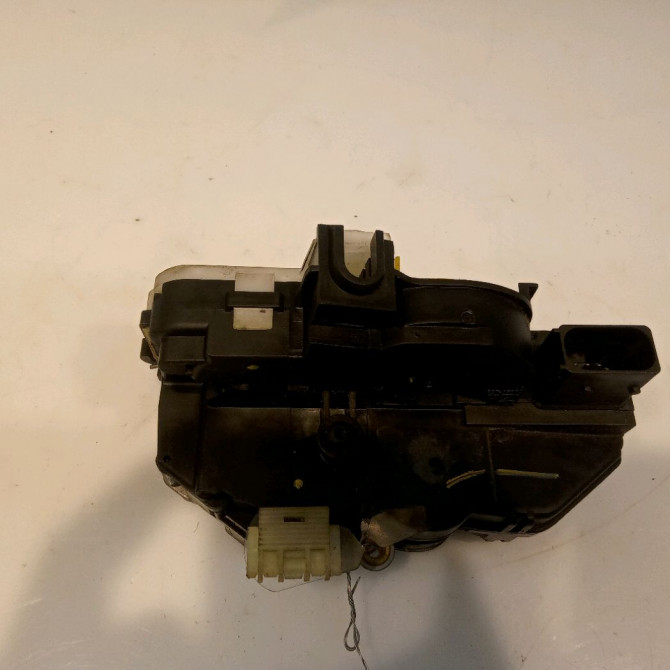 Serrure porte avg occasion OPEL INSIGNIA Phase 1 01-2009->03-2013 13579522 2