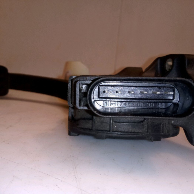 Potentiometre accelerateur occasion FORD MONDEO III Phase 1 06-2007->09-2010 1.8 TDCI 125ch 3