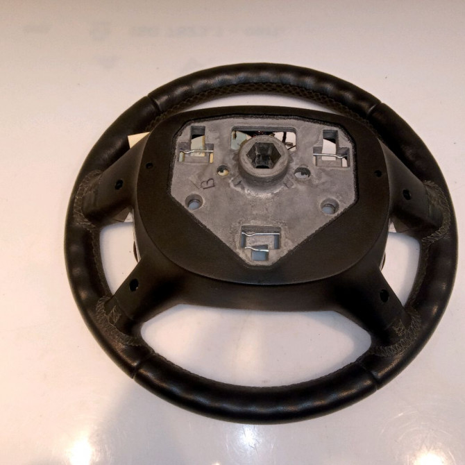 Volant de direction occasion FORD MONDEO III Phase 1 06-2007->09-2010 1.8 TDCI 125ch 1481141 3