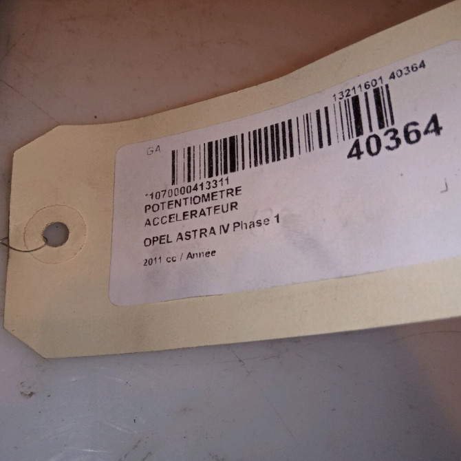 Potentiometre accelerateur occasion OPEL ASTRA IV Phase 1 01-2010->06-2012 6