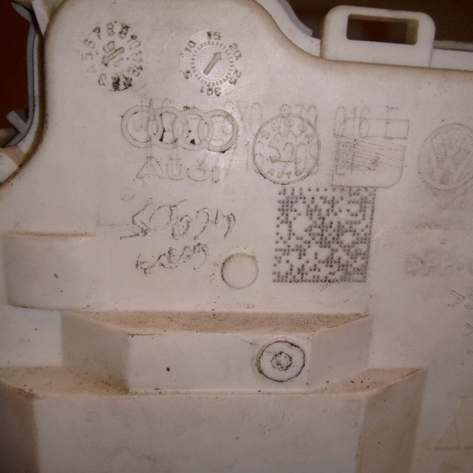 Serrure porte ard occasion AUDI A1 8X0839016E 2