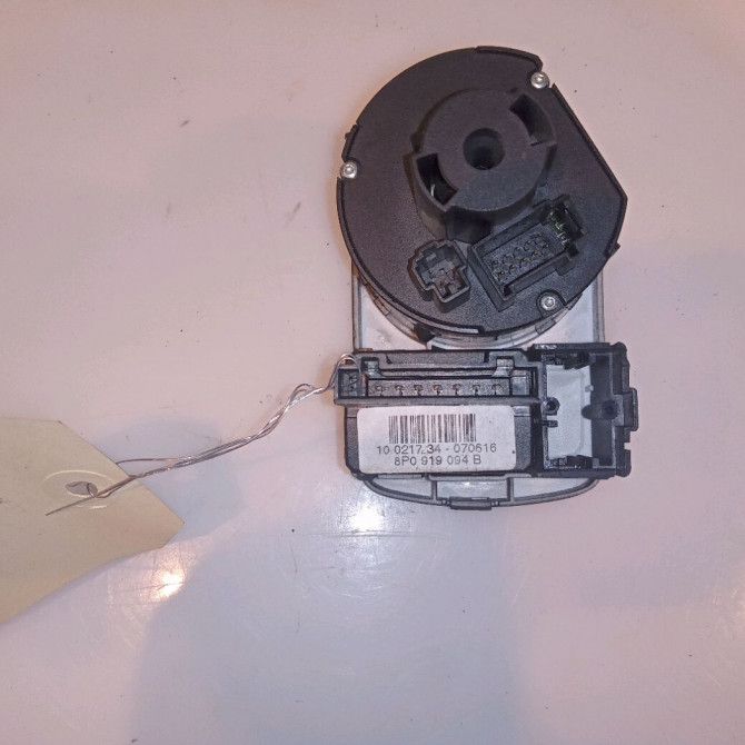 Interrupteur commande de phares occasion AUDI A1 8P0919094B 2