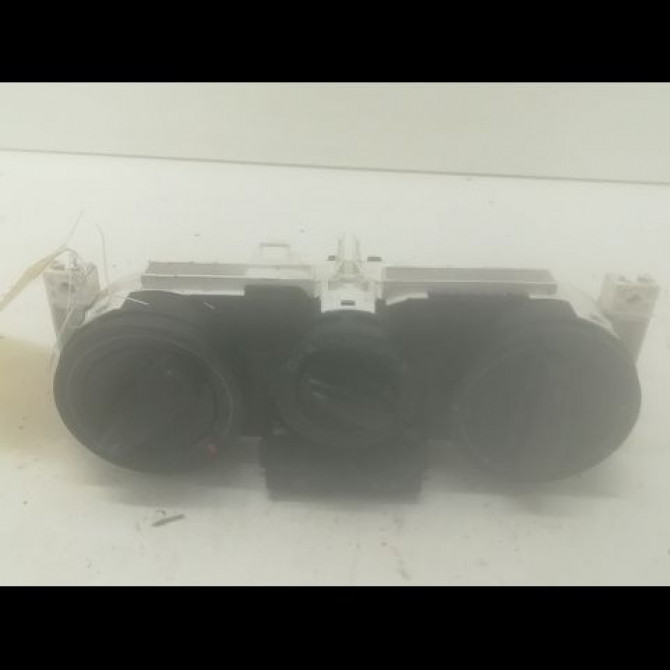 Commande de chauffage occasion VOLKSWAGEN BORA Phase 1 10-1998->12-2005 1.9 TDi 115ch 1