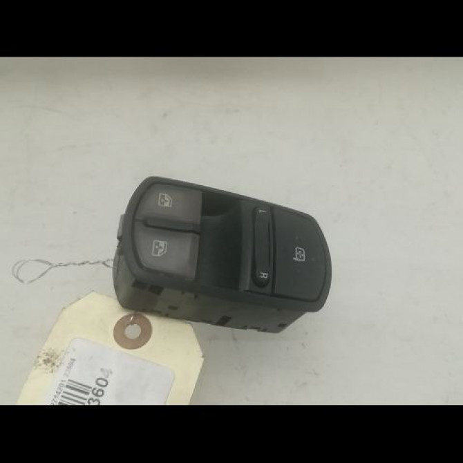 Commande lève-glace porte avant gauche occasion OPEL CORSA IV Phase 1 09-2006->12-2010 1.3 CDTI 75ch 13258522 1