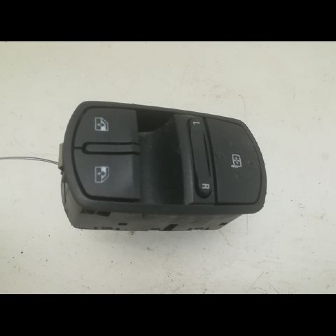 Commande lève-glace porte avant gauche occasion OPEL CORSA IV Phase 1 09-2006->12-2010 1.4 TWINPORT 90ch 13258522 1