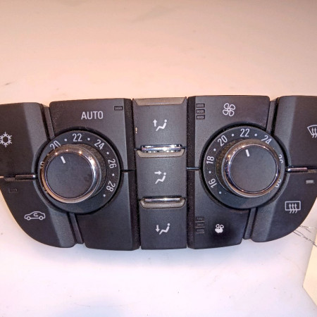 Commande de chauffage occasion OPEL ASTRA IV Phase 1 01-2010->06-2012 13360104