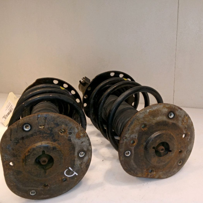 Amortisseur avant droit occasion FORD MONDEO III Phase 1 06-2007->09-2010 1.8 TDCI 125ch 1718456 2