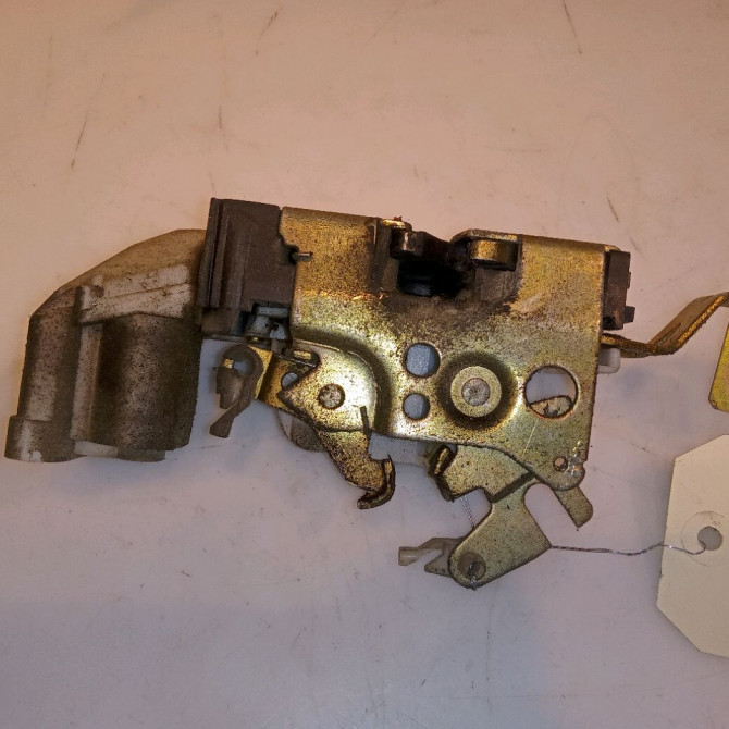 Serrure porte avg occasion PEUGEOT BOXER I Phase 1 07-1994->02-2002 2.5 D 9135F1 2