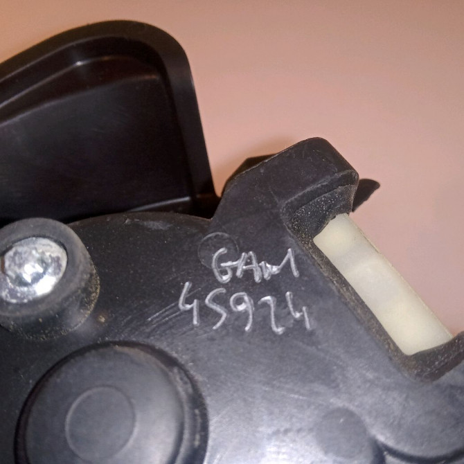 Ventilateur de chauffage occasion OPEL CORSA IV Phase 1 09-2006->12-2010 1.2 TWINPORT 80ch 13335075 4