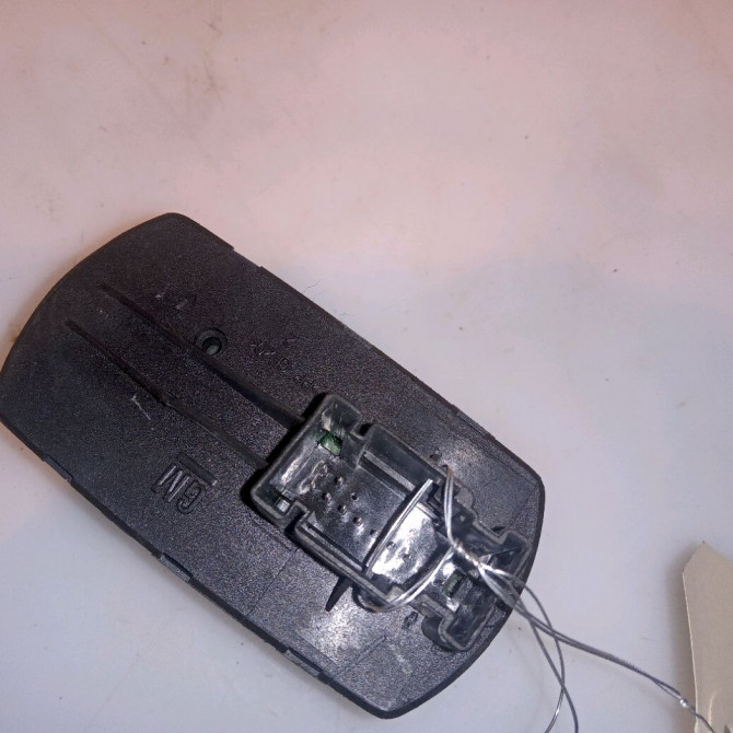 Commande lève-glace porte avant gauche occasion OPEL CORSA IV Phase 1 09-2006->12-2010 1.2 TWINPORT 80ch 13258522 3