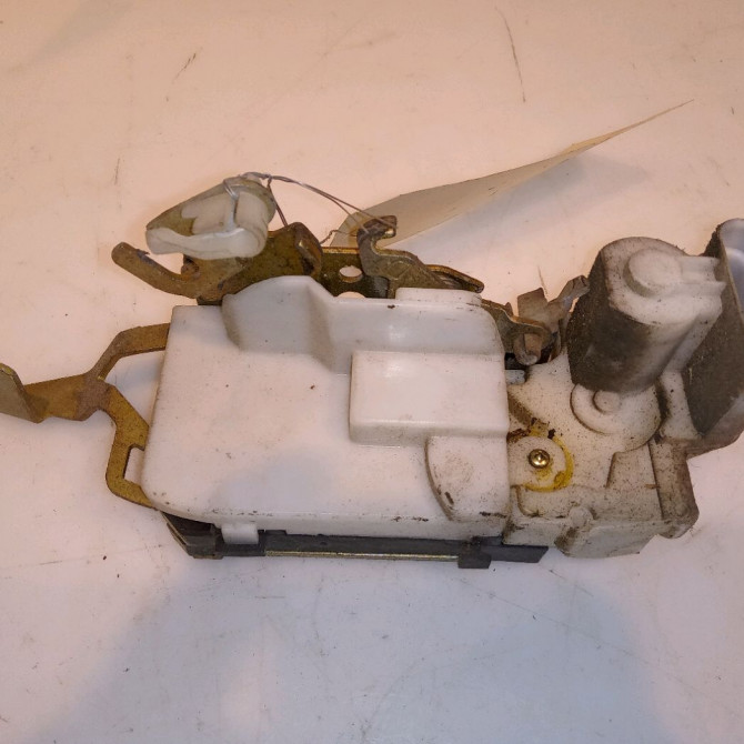 Serrure porte avd occasion PEUGEOT BOXER I Phase 1 07-1994->02-2002 2.5 D 9136G3 3