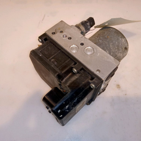 Unité hydraulique ABS occasion RENAULT CLIO II Phase 2 06-2001->07-2006 1.5DCI 100ch