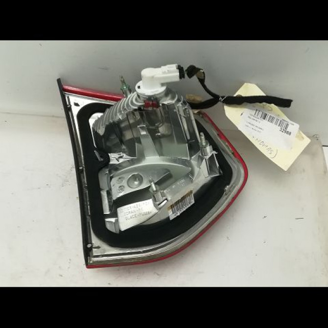 Feu arrière intérieur droit occasion CITROEN C4 PICASSO I Phase 1 01-2007->10-2013 6351CC 2