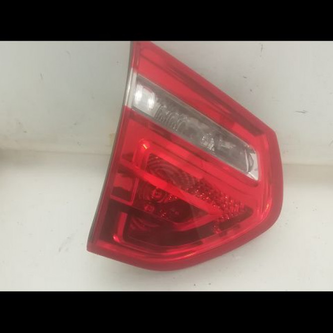 Feu arrière interieur gauche occasion CITROEN C4 PICASSO I Phase 1 01-2007->10-2013 1.6 HDi 16v 110ch 6350CC 1