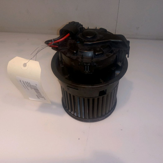 Ventilateur de chauffage occasion CITROEN C3 III Phase 1 10-2016->... 1.2i 82ch 1608182080 1