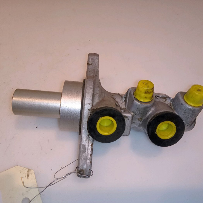 Maitre cylindre occasion CITROEN BERLINGO II Phase 2 02-2012->09-2015 1.6 HDI 90ch 4601V8 1