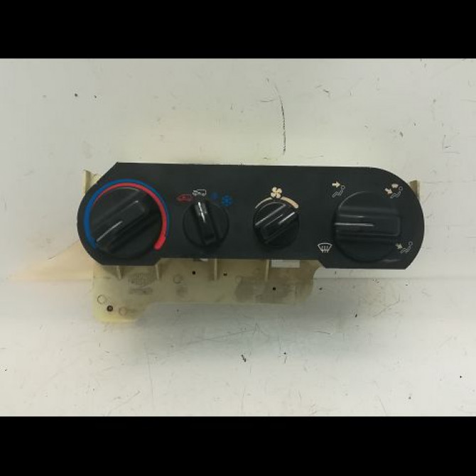 Commande de chauffage occasion RENAULT ESPACE II Phase 1 04-1991->02-1995 2.1 D 8v 90ch 1