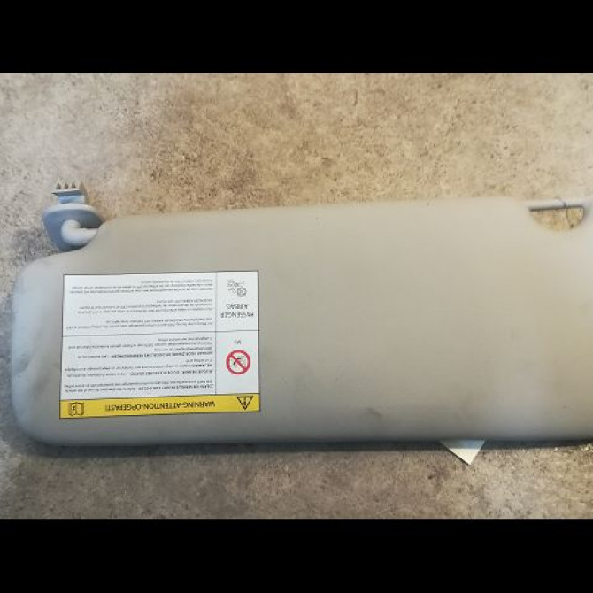 Pare-soleil droit occasion RENAULT TWINGO II Phase 2 12-2011->12-2014 1.2i 16v 75ch 964001550R 2