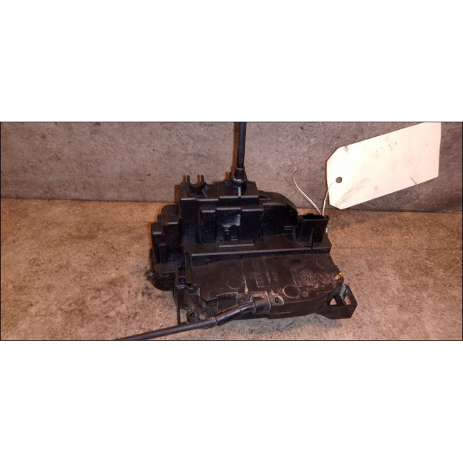 Serrure porte avd occasion RENAULT MEGANE III Phase 1 11-2008->01-2012 805020006R 2