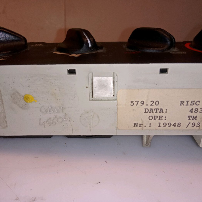 Commande de chauffage occasion RENAULT ESPACE II Phase 1 04-1991->02-1995 2.2i 110ch 3