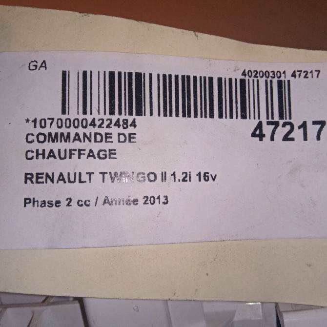 Commande de chauffage occasion RENAULT TWINGO II Phase 2 12-2011->12-2014 1.2i 16v 75ch 7701067953 4