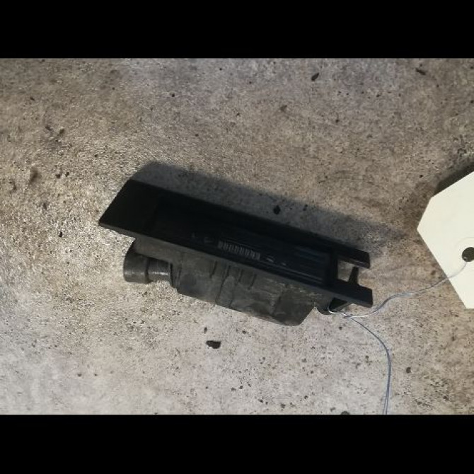 Eclaireur plaque de police d occasion OPEL ASTRA III ASTRA III Phase 1 2004-04-01->2006-12-31 1.3 CDTI 13251936 1