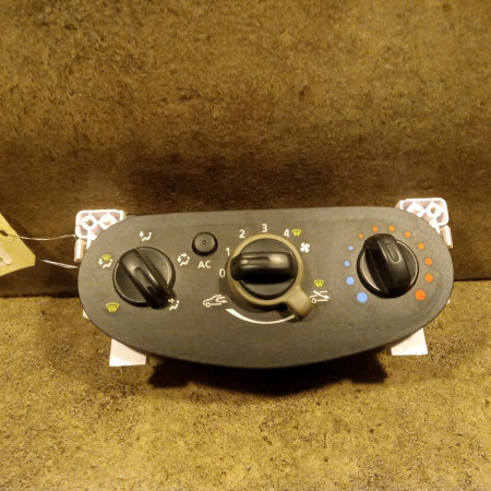 Commande de chauffage occasion DACIA DUSTER Phase 1 03-2010->12-2013 1.5 DCI 110ch 6001551800