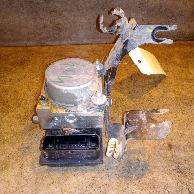 Unité hydraulique ABS occasion DACIA DUSTER Phase 1 03-2010->12-2013 1.5 DCI 110ch 6001551521 1