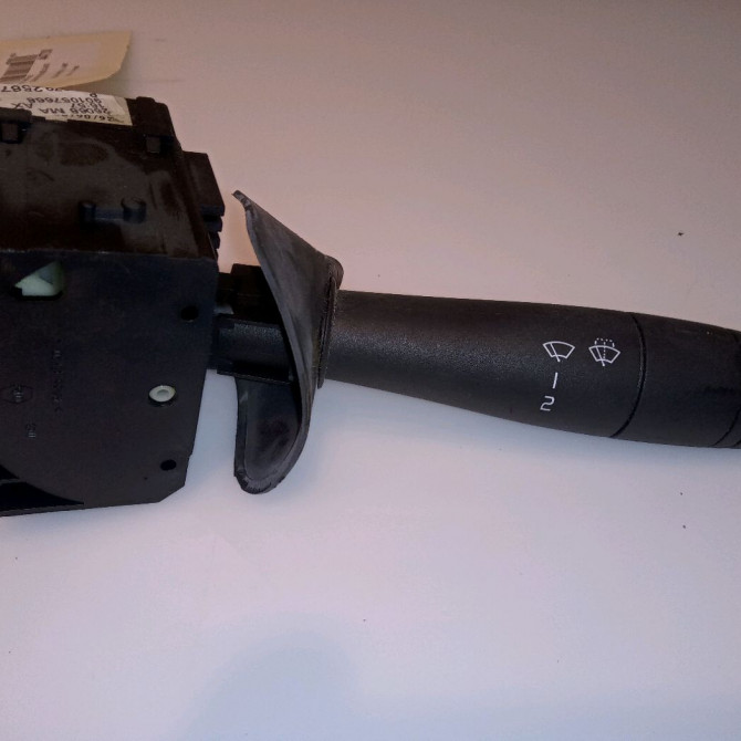 Commande essuie glace occasion DACIA SANDERO I Phase 1 06-2008->10-2012 1.4 MPI 75ch 6001551358 1